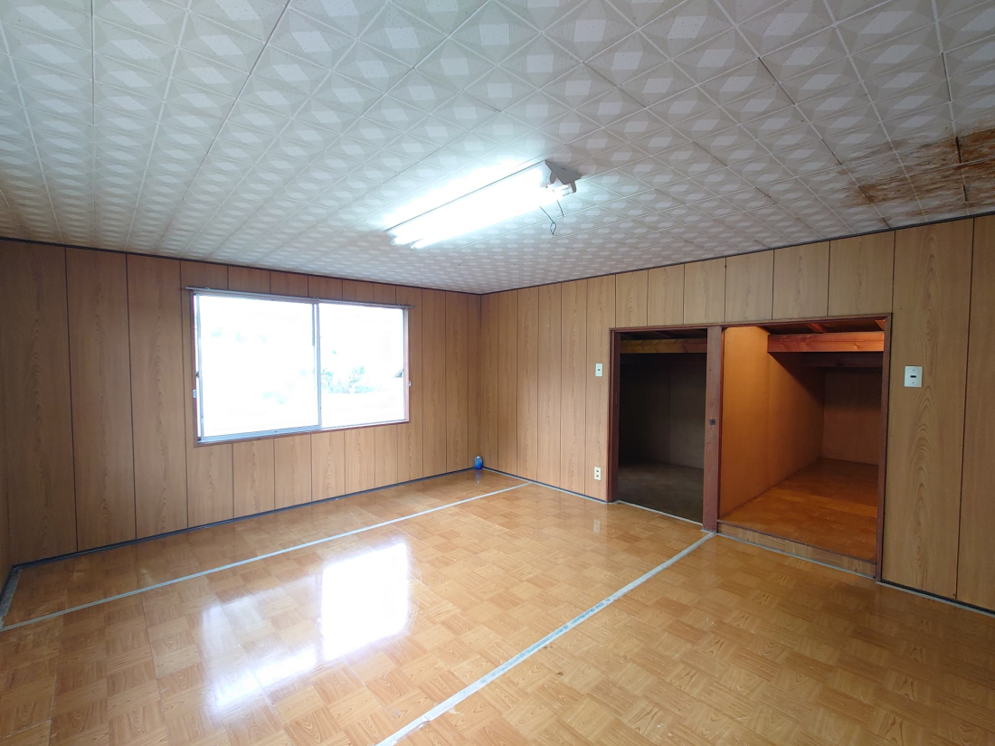 ���Ɍ������s�a�򒬂̌ˌ����݂̂��̑�����