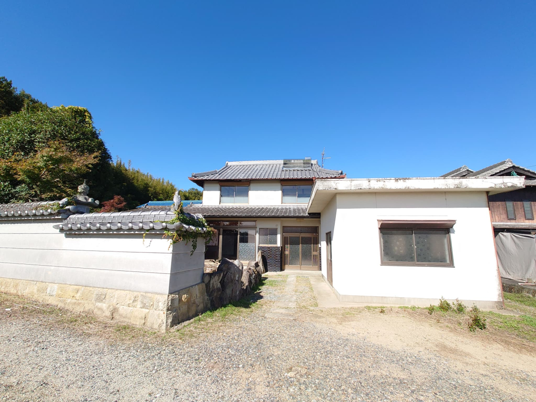 ���Ɍ������s�a�򒬂̌ˌ����݂̌��n�O�ώʐ^