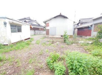 ���Ɍ����̎s�K���������̌ˌ����݂̌��n�O�ώʐ^