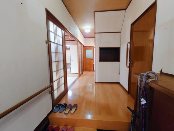 ���Ɍ��P�H�s�Ԋ���l�c�̌ˌ����݂̌���