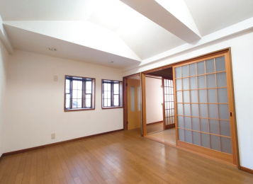 ���Ɍ��_��S���蒬�R��̌ˌ����݂̂��̑�����