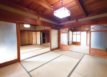 ���Ɍ��_��S���蒬�R��̌ˌ����݂̂��̑�����