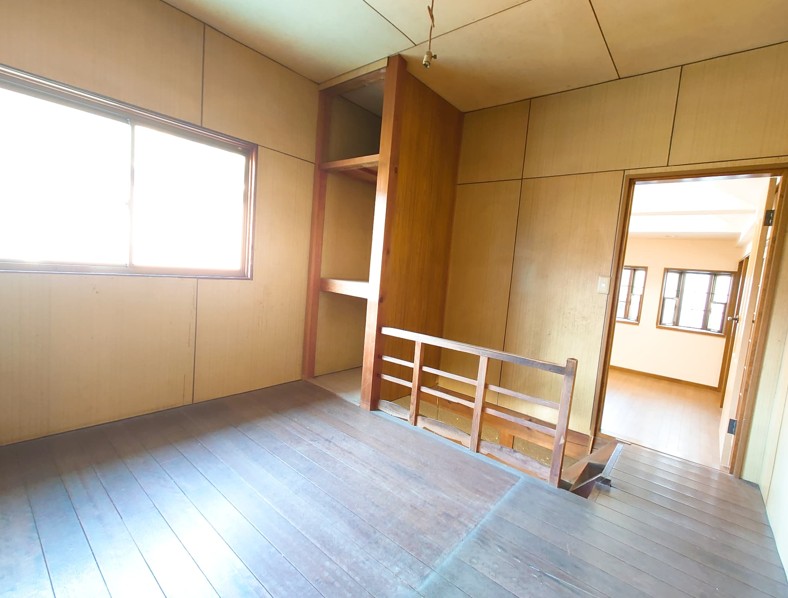 ���Ɍ��_��S���蒬�R��̌ˌ����݂̂��̑�����