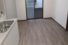 ���{�򍲖�s����3���ڂ̌ˌ����݂̃L�b�`��