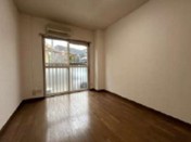 ɌPHsʂ̈꓏Ap[ĝ̑