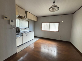 ���Ɍ��_�ˎs������򂪋u3���ڂ̌ˌ����݂̂��̑�����