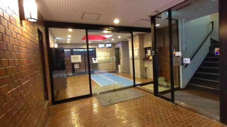 ���{���s������W�H��1���ڂ̓����}���V�����̃G���g�����X