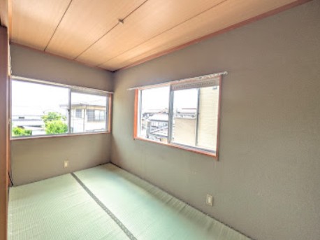 ���ꌧ�ߍ]�����s�S�{���̌ˌ����݂̂��̑�����