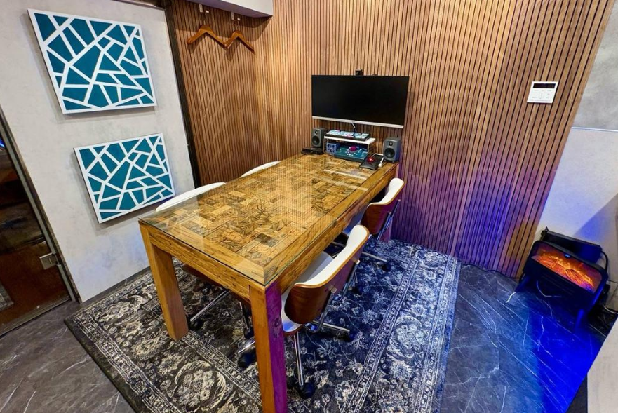 {s搼{1̓}ṼrOȊŐ