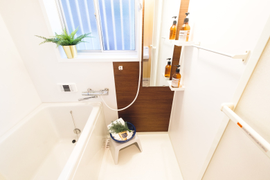 {ʎs4ڂ̈꓏Ap[g̉摜