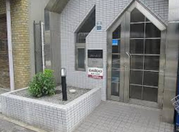 ���Ɍ��_�ˎs���ɋ�{��1���ڂ̓����}���V�����̌��n�O�ώʐ^