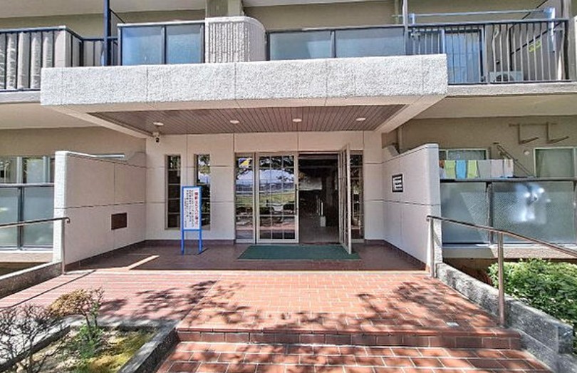 ���{���Ύs����4���ڂ̓����}���V�����̌��n�O�ώʐ^