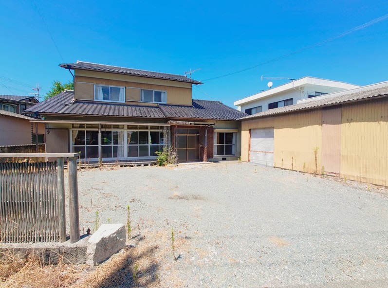 ���Ɍ������s�L�q���̌ˌ����݂̌��n�O�ώʐ^